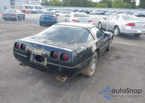 1986 Chevrolet Corvette из США, поврежденный, VIN 1G1YY0782G5115406